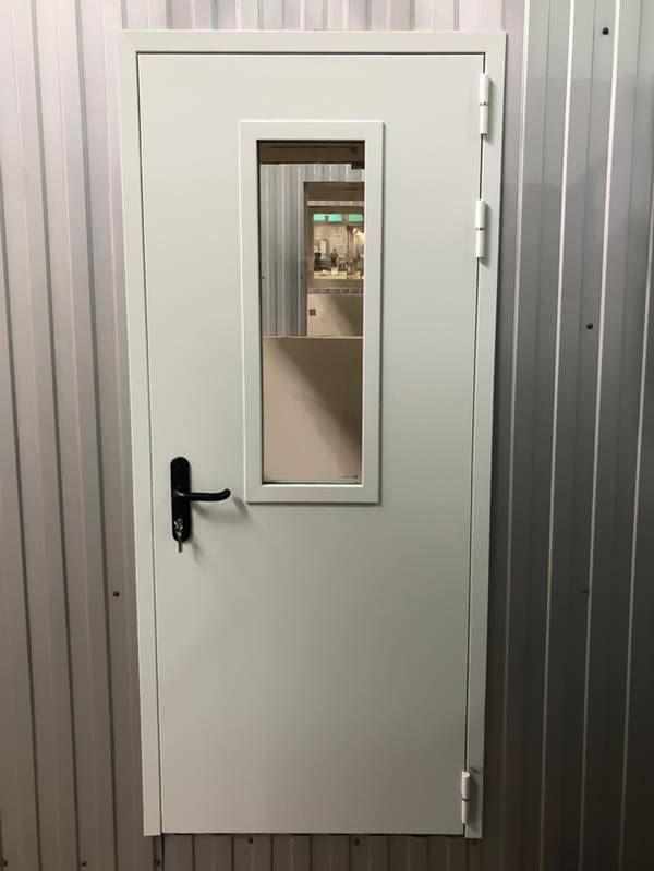 Дверь для завода металлоконструкций (Химки, ул. Некрасова, 2) Дверь для завода металлоконструкций (Химки, ул. Некрасова, 2)