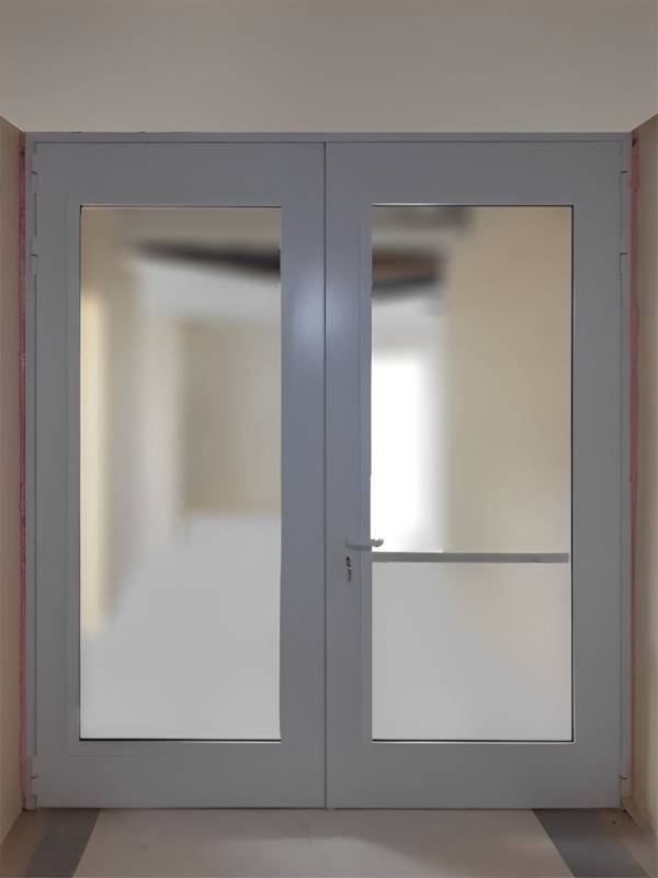 Двупольная дверь EIW 60, внешняя сторона (ул. 3-я Черепковская) Двупольная дверь EIW 60, внешняя сторона (ул. 3-я Черепковская)