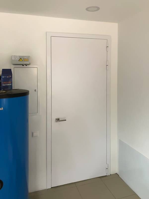 Глухая техническая дверь (Киевское шоссе) Глухая техническая дверь (Киевское шоссе)